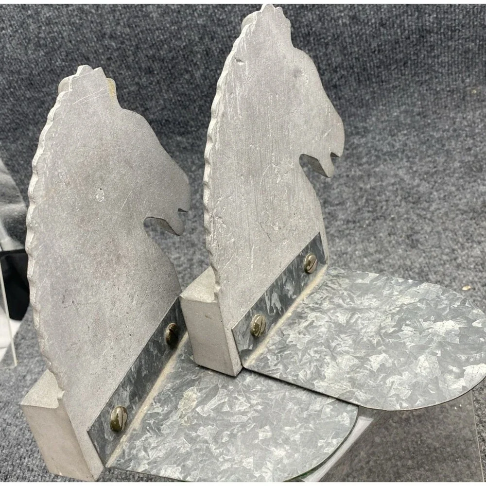 Solid Cast Aluminum Horse Head Bookends Chess Knight Equestrian Vintage 7